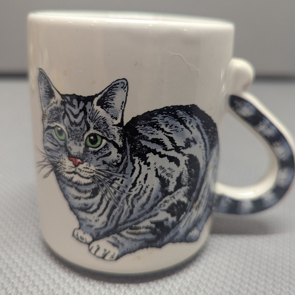 VTG Grey Tabby Cat Tail Handle Ceramic Mug 1989 Chadwick-Miller Feline Lover